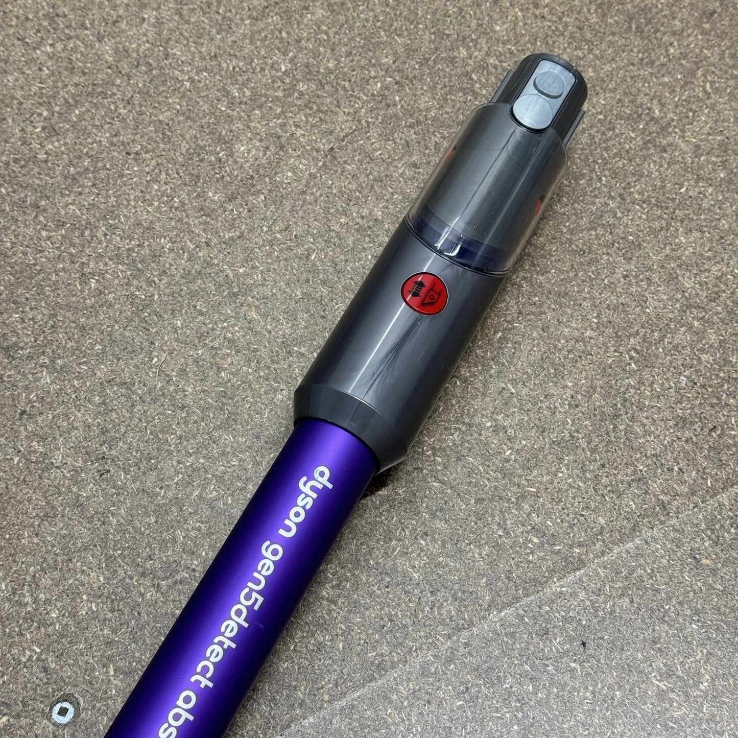 Dyson Gen 5 Detect Absolute Vacuum Cleaner Complete Excellent Condition